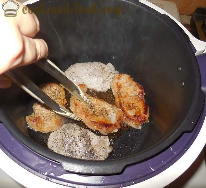 Juicy μπριζόλα χοιρινό με κρεμμύδι - πώς να μαγειρεύουν ένα νόστιμο μπριζόλα σε multivarka - ένα βήμα προς βήμα φωτογραφίες συνταγή