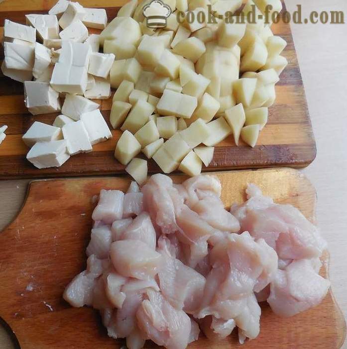 Σούπας τυρί με λιωμένο τυρί, μανιτάρια και κοτόπουλο - πώς να μαγειρεύουν σούπα τυρί multivarka, βήμα προς βήμα συνταγή με φωτογραφίες.