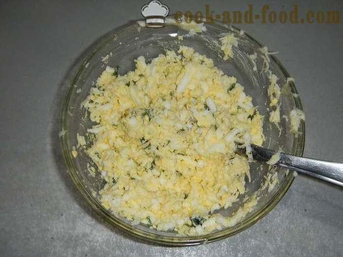 Νόστιμα κεφτεδάκια γεμιστά με αυγά και τυρί - πώς να μαγειρεύουν κεφτέδες με γέμιση, ένα βήμα προς βήμα συνταγή με φωτογραφίες.