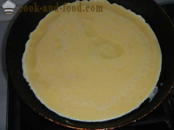 Ρολό την ομελέτα με τυρί κρέμα και οξύρρυγχος - πώς να μαγειρεύουν omletny ρολό με γέμιση, ένα βήμα προς βήμα συνταγή με φωτογραφίες.