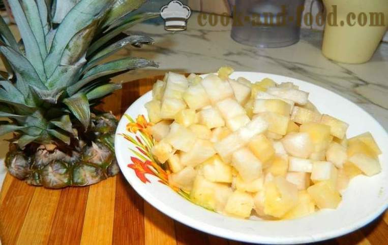 Εορταστική σαλάτα με ανανά και τα καβούρια μπαστούνια - ένα νόστιμο και απλό βήμα προς βήμα φωτογραφίες συνταγή