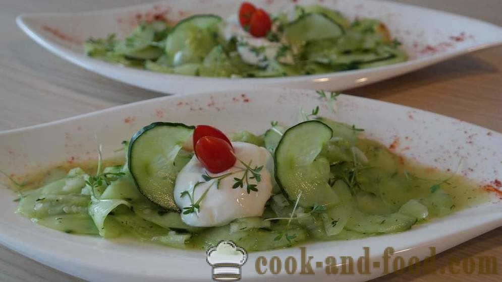 Συνταγές για σαλάτες με φρέσκα αγγούρια
