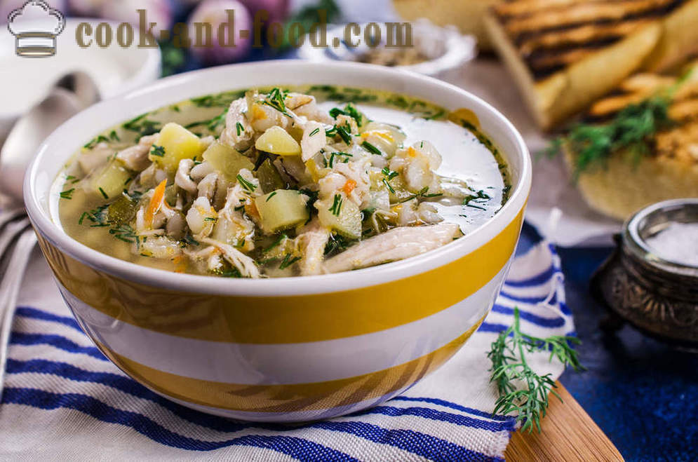 Πώς να μαγειρέψουν μια νόστιμη σούπα με κριθάρι - συνταγές βίντεο στο σπίτι