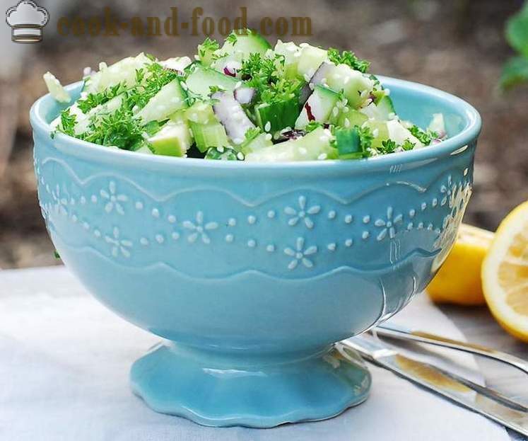 Υγιεινές σαλάτες αγγουριού